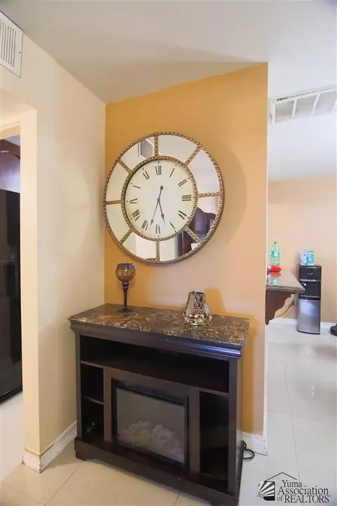 226 E 26 St, Yuma, AZ 85364 photo 9