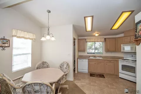 12780 E 47 Ln, Yuma, AZ 85367 photo 6