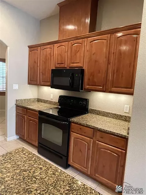 12182 E 33 Pl, Yuma, AZ 85367 photo 15