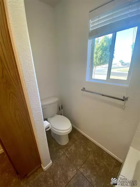 10113 E 37 St, Yuma, AZ 85367 photo 32