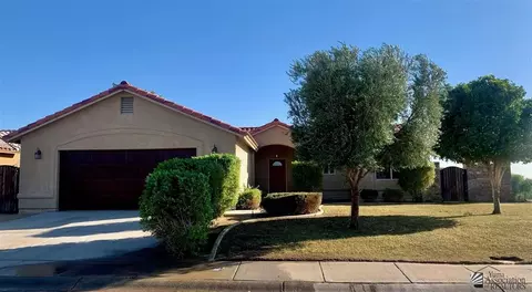 10113 E 37 St, Yuma, AZ 85367 photo 1