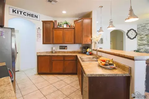 498 E 13 Pl, Somerton, AZ 85350 photo 6