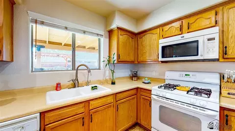 10233 E 38 Pl, Yuma, AZ 85365 photo 11