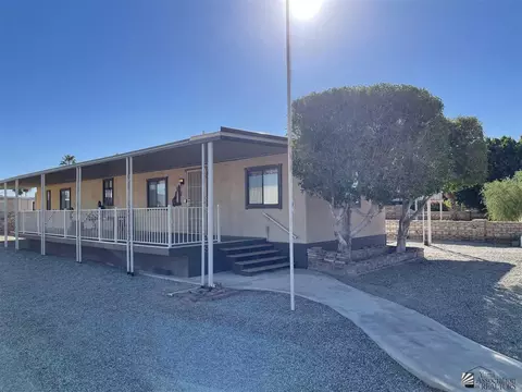 13583 E 44 Dr, Yuma, AZ 85367 photo 1