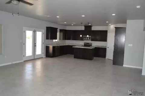 5157 Ethan Pl, Yuma, AZ 85365 photo 4