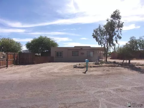 9329 E Spur Dr, Yuma, AZ 85365 photo 1