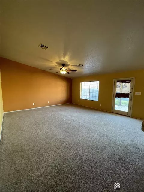 6366 E 45 St, Yuma, AZ 85365 photo 4