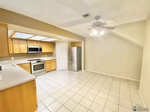 2205 E 27 Ln, Yuma, AZ 85365 photo 5