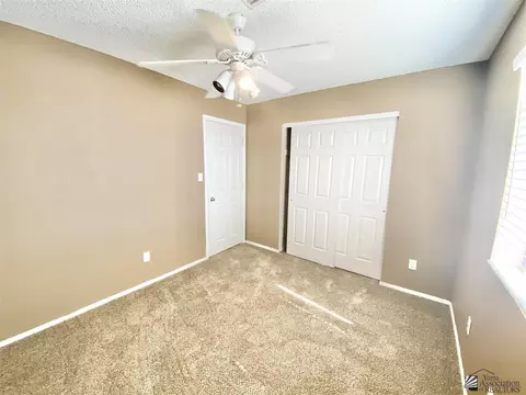2205 E 27 Ln, Yuma, AZ 85365 photo 8