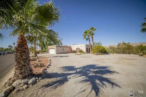 13868 E Fortuna Palms Loop, Yuma, AZ 85367 photo 2