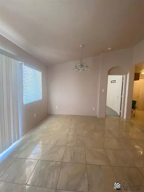 12339 E 35 Pl, Yuma, AZ 85367 photo 9
