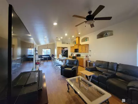 8124 E 34 St, Yuma, AZ 85365 photo 2