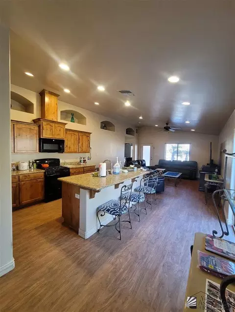 8124 E 34 St, Yuma, AZ 85365 photo 4