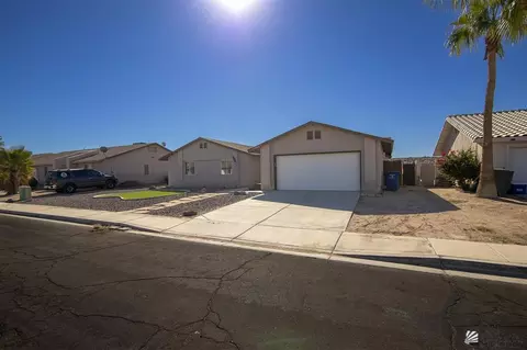 7467 E 26 Pl, Yuma, AZ 85365 photo 2