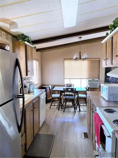 13532 E 43 Ln, Yuma, AZ 85367 photo 6