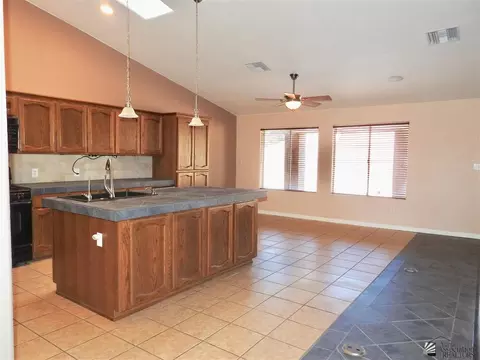 11438 E Del Golfo, Yuma, AZ 85367 photo 3