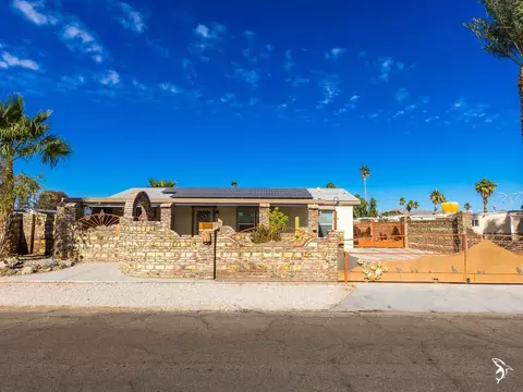 12852 E 35 Pl, Yuma, AZ 85367 photo 1