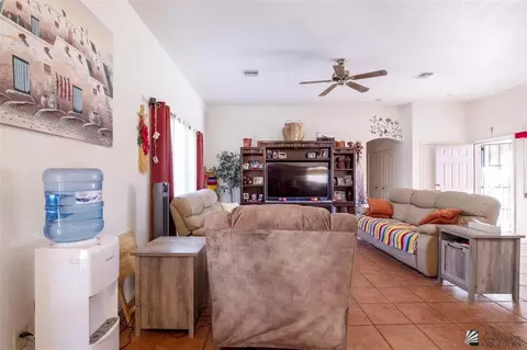 11206 E 24 Ln, Yuma, AZ 85367 photo 2