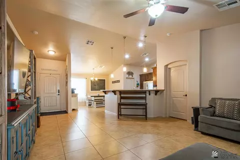 10194 E 37 Pl, Yuma, AZ 85365 photo 3