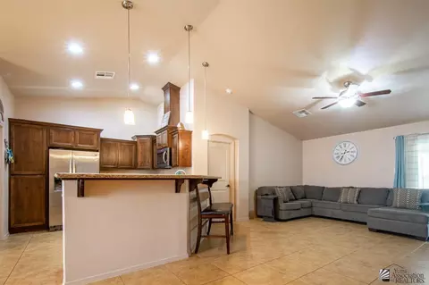 10194 E 37 Pl, Yuma, AZ 85365 photo 5