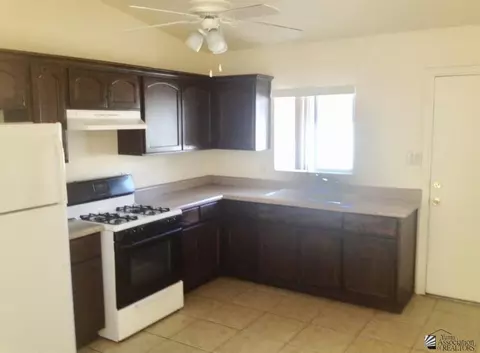 141 E 24 Pl, Yuma, AZ 85364 photo 3