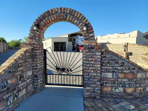 14543 E 50 St, Yuma, AZ 85367 photo 2