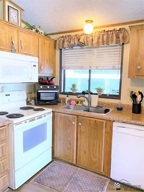 13487 E 45 Dr, Yuma, AZ 85367 photo 8