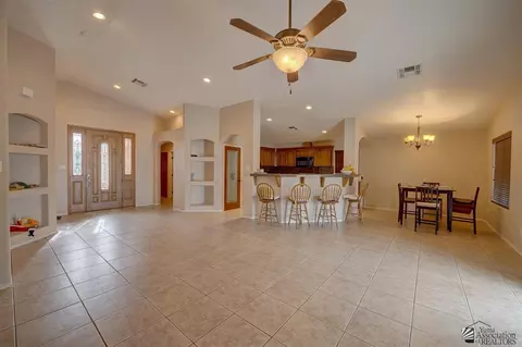 10334 E 37 St, Yuma, AZ 85365 photo 4