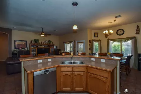 10319 E 39 Way, Yuma, AZ 85365 photo 11