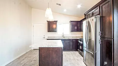 10529 E Amber Dr, Yuma, AZ 85365 photo 4