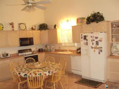 13140 E 45 Dr, Yuma, AZ 85367 photo 4