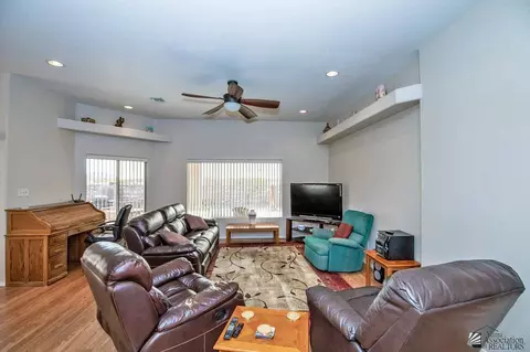 13685 E 55 Ln, Yuma, AZ 85367 photo 2