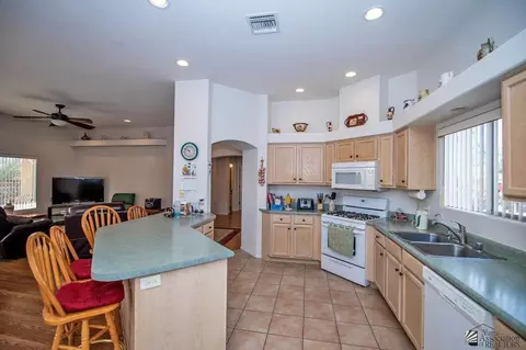 13685 E 55 Ln, Yuma, AZ 85367 photo 5