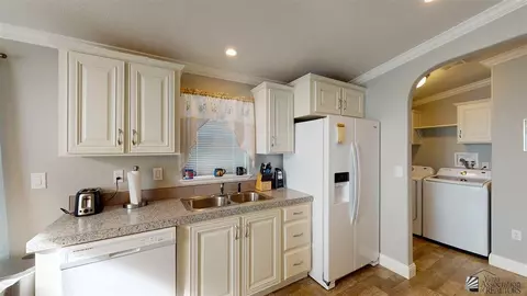 13876 E 49 St, Yuma, AZ 85367 photo 8