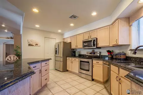 13953 E 54 St, Yuma, AZ 85367 photo 2