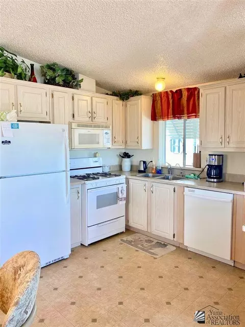 13663 E 44 Dr, Yuma, AZ 85367 photo 6