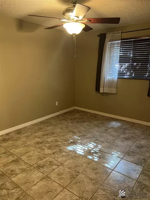 1070 E 26 Pl, Yuma, AZ 85365 photo 7