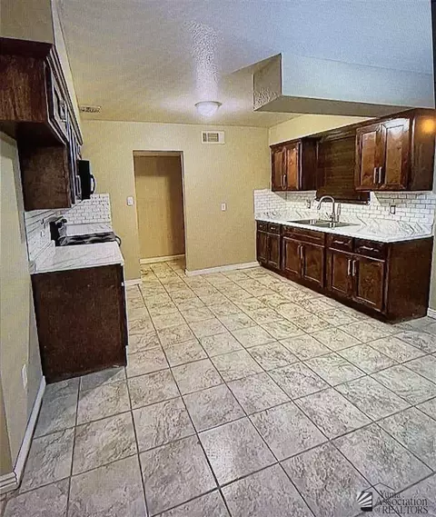 1070 E 26 Pl, Yuma, AZ 85365 photo 3