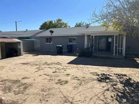 1070 E 26 Pl, Yuma, AZ 85365 photo 9