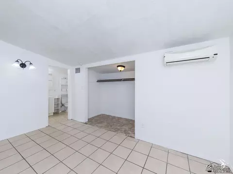 235 E 26 St, Yuma, AZ 85364 photo 9
