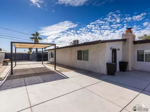 235 E 26 St, Yuma, AZ 85364 photo 3