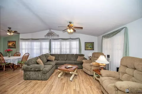 13261 E 45 Dr, Yuma, AZ 85367 photo 2