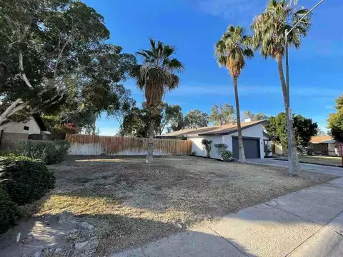 1867 E San Gabriel Dr, Yuma, AZ 85365 photo 2