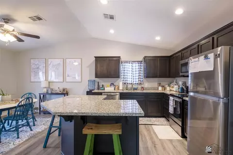 10133 E 37 St, Yuma, AZ 85365 photo 6