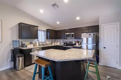 10133 E 37 St, Yuma, AZ 85365 photo 7