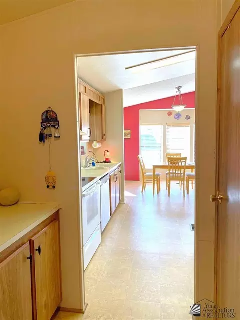 13602 E 47 Ln, Yuma, AZ 85367 photo 7