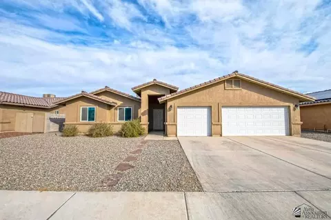 7728 E 42 Pl, Yuma, AZ 85365 photo 1