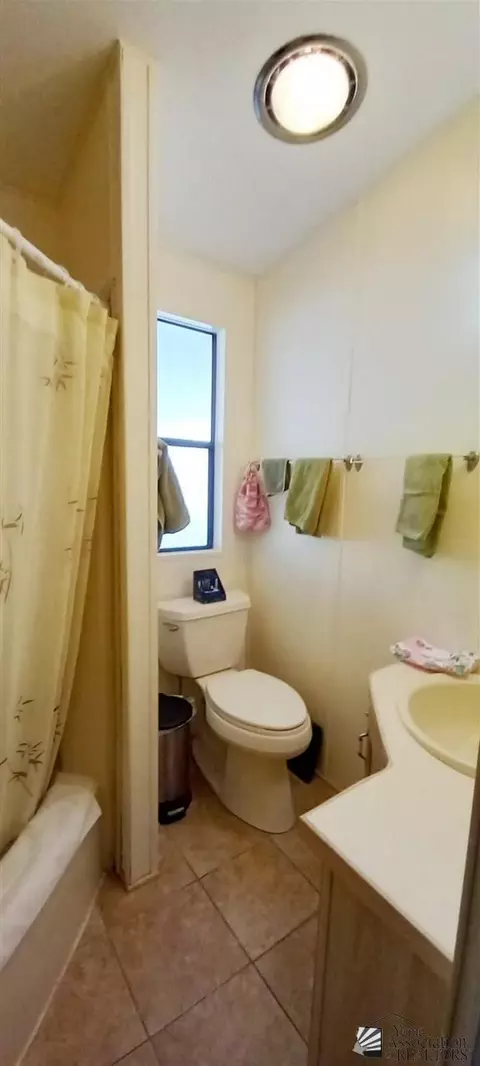 10318 E 29 Pl, Yuma, AZ 85365 photo 17