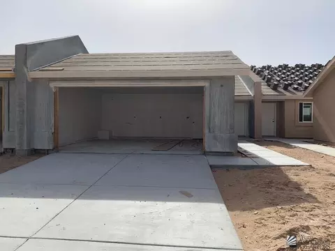 7381 E 37 Pl, Yuma, AZ 85365 photo 1