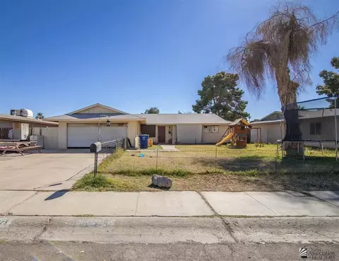 1525 E 27 Pl, Yuma, AZ 85365 photo 1